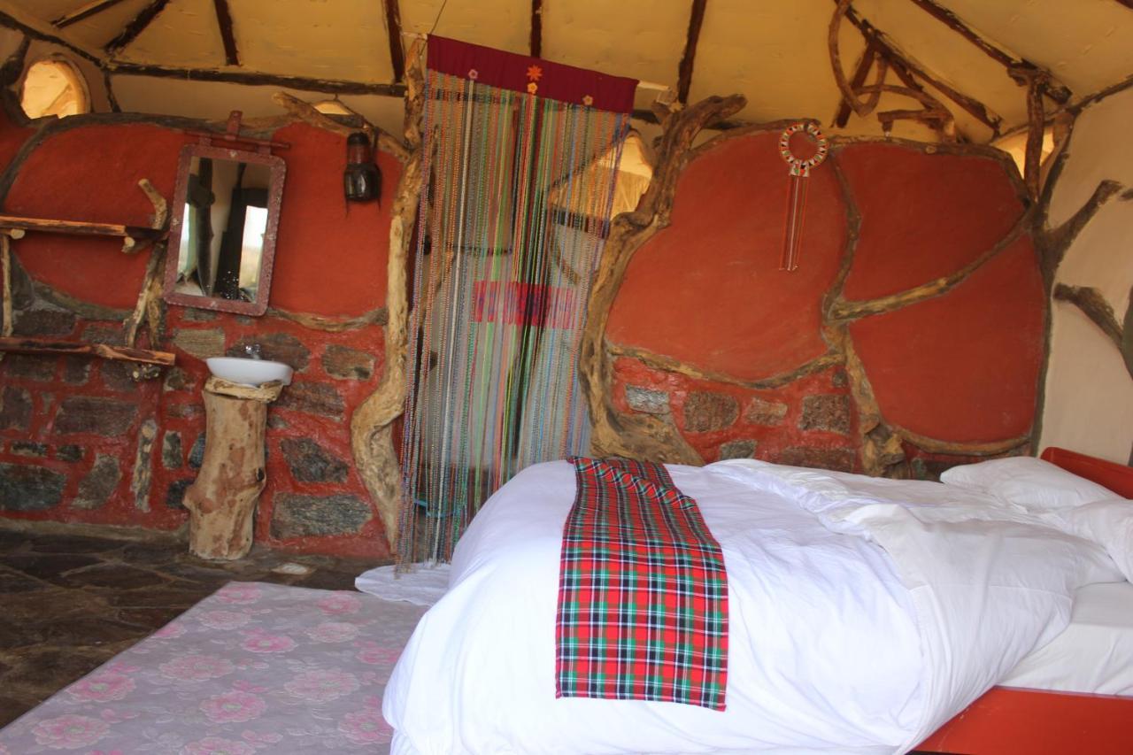 Lion'S Cave Camp, Samburu Villa Archers Post Exterior foto